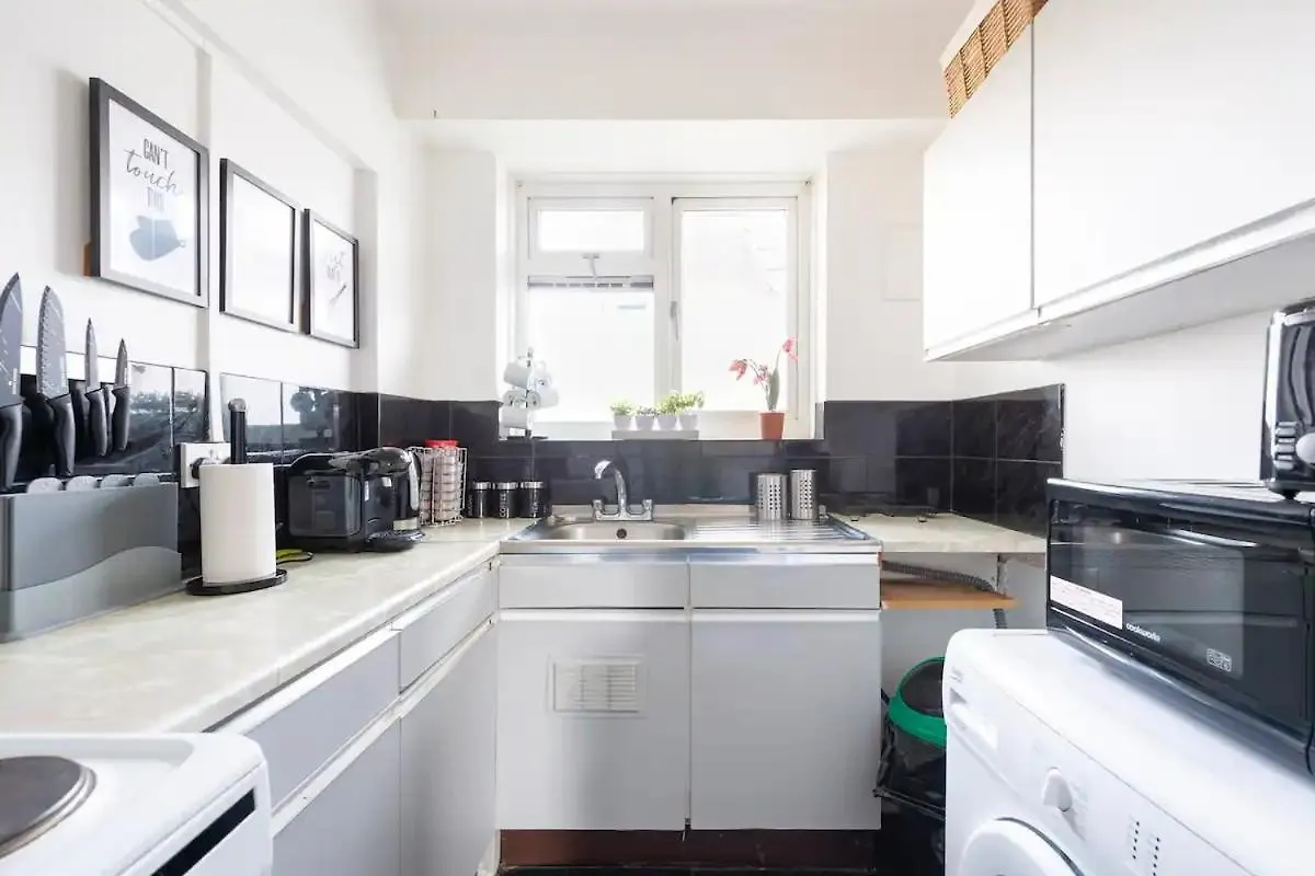 The Mayfield Apartment لندن