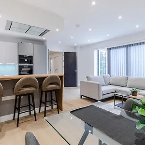 https://stayinn-shoreditch.cambridgehotelsuk.com